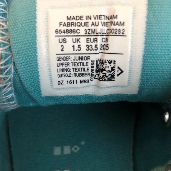 2 for $20 Kids grey and turquoise Converse sneakers - Picture 5 of 6